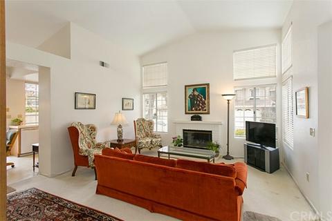 13596 Eucalyptus St, Tustin, CA 92782 photo 6