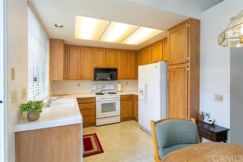 13596 Eucalyptus St, Tustin, CA 92782 photo 10