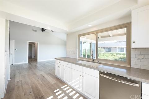 121 Avenida Adobe, San Clemente, CA 92672 photo 9