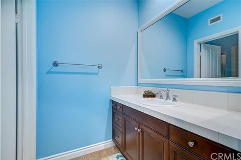74 Fanlight, Irvine, CA 92620 photo 25