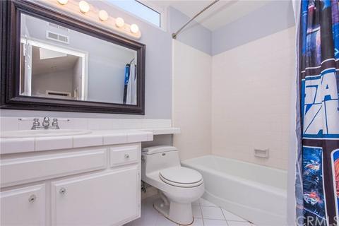 20 Rainstar, Irvine, CA 92614 photo 41