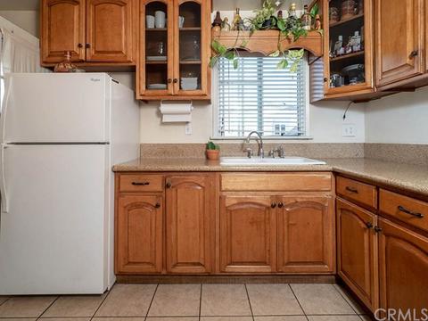 8520 Borson St, Downey, CA 90242 photo 6