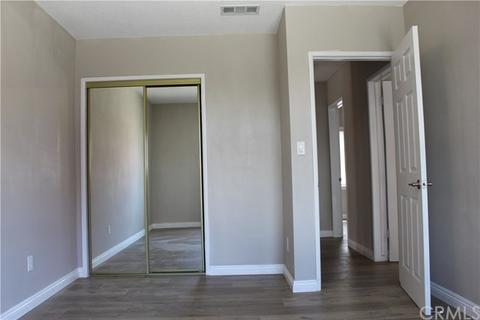 505 W Randall Ave, Rialto, CA 92376 photo 5
