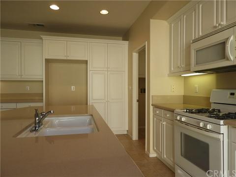 8320 Pavin Ln, Hemet, CA 92545 photo 9