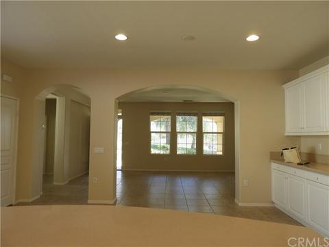 8320 Pavin Ln, Hemet, CA 92545 photo 10