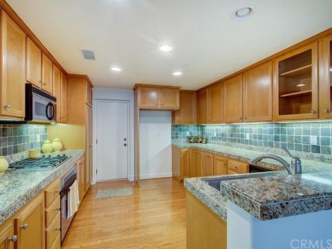 164 Hayward, Irvine, CA 92602 photo 16