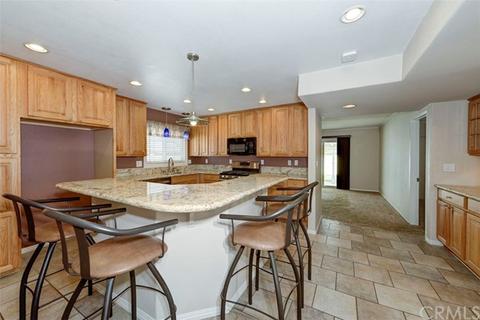 1247 E Saint James Ave, Orange, CA 92865 photo 4