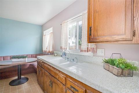 400 E Rosslynn Ave, Fullerton, CA 92832 photo 5