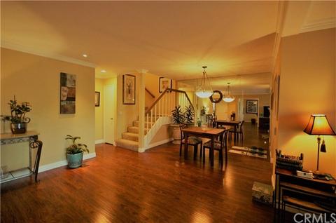 927 Van Ness Ct, Costa Mesa, CA 92626 photo 5