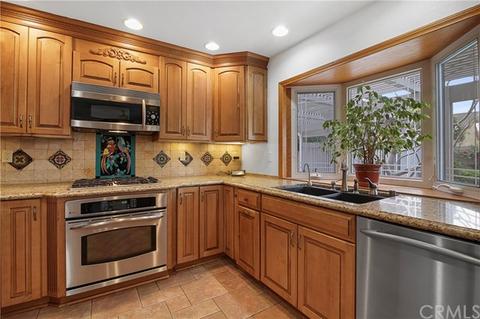6932 Jonathan Ave, Cypress, CA 90630 photo 7