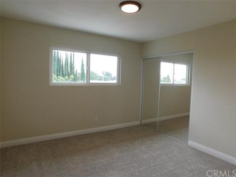 1046 Edgefield St, Upland, CA 91786 photo 11