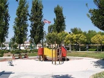 25 Ohio, Irvine, CA 92606 photo 32