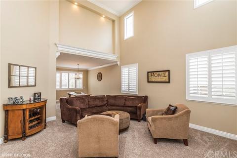 2538 Gilbert Ave, Corona, CA 92881 photo 5
