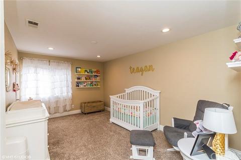 2538 Gilbert Ave, Corona, CA 92881 photo 15