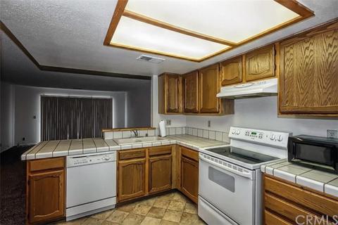 19058 Cedar Dr, Apple Valley, CA 92308 photo 9