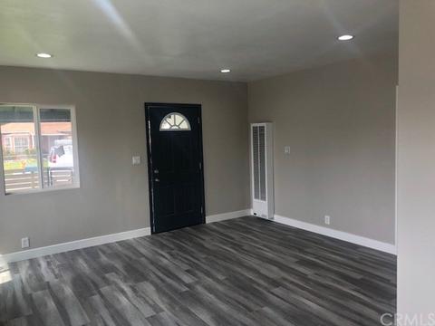 1330 E Schinner St, Compton, CA 90221 photo 4