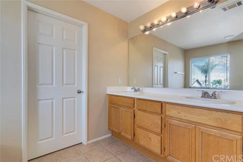 19741 Rotterdam, Riverside, CA 92508 photo 14