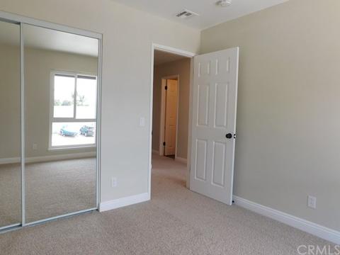 1613 E Bermuda Dunes St, Ontario, CA 91761 photo 12