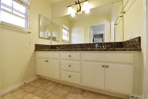 90 Danbury Ln, Irvine, CA 92618 photo 18