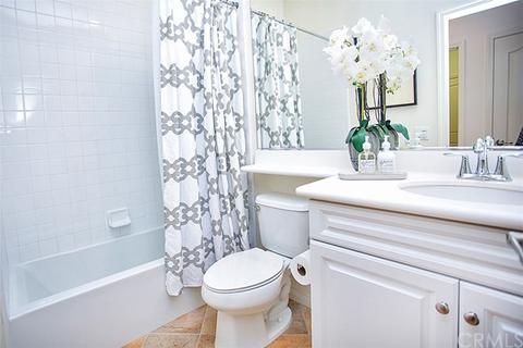 31 Hallmark, Irvine, CA 92620 photo 45