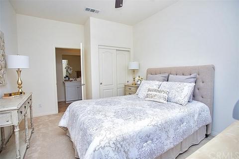 31 Hallmark, Irvine, CA 92620 photo 48