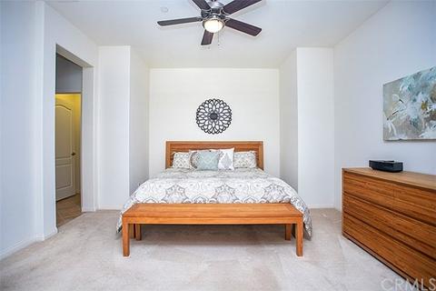 31 Hallmark, Irvine, CA 92620 photo 28