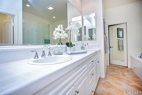 31 Hallmark, Irvine, CA 92620 photo 33