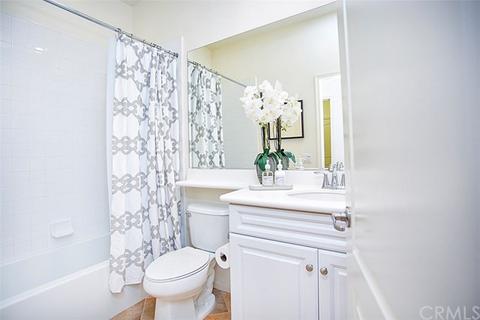 31 Hallmark, Irvine, CA 92620 photo 44