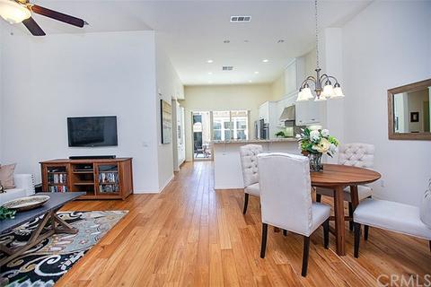 31 Hallmark, Irvine, CA 92620 photo 6