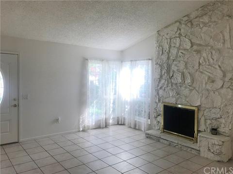 11127 Cameron Dr, Riverside, CA 92505 photo 4