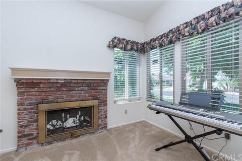 1833 Champlain Dr, Corona, CA 92880 photo 10