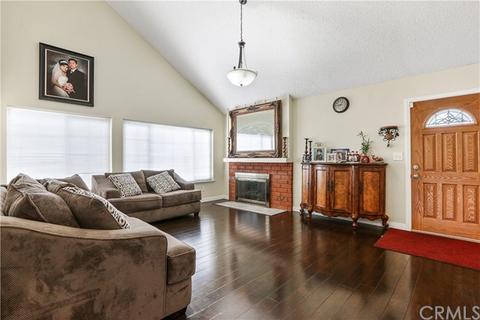 11275 Yearling St, Cerritos, CA 90703 photo 3