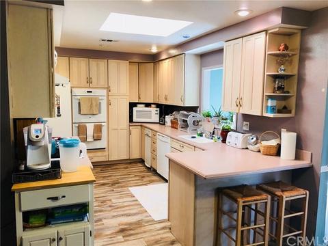 7987 Ruth Way, Riverside, CA 92506 photo 6
