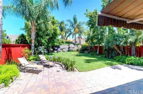 1210 E Sunflower Cir, Orange, CA 92866 photo 2