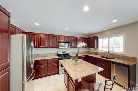 1210 E Sunflower Cir, Orange, CA 92866 photo 6