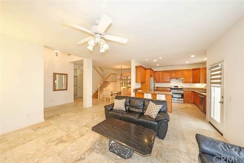 27 Iowa, Irvine, CA 92606 photo 5