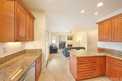27 Iowa, Irvine, CA 92606 photo 9