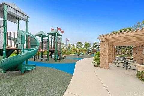 27 Iowa, Irvine, CA 92606 photo 37
