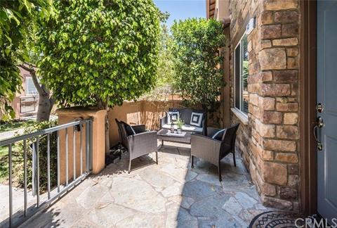145 Topaz #15, Irvine, CA 92602 photo 2