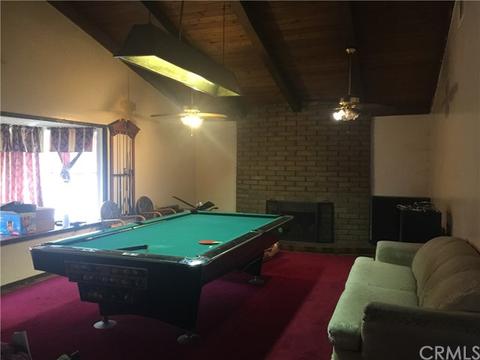 17625 Owen Ct, Fontana, CA 92335 photo 9