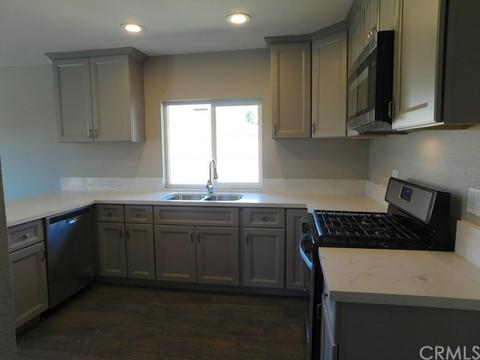 17555 Merrill Ave, Fontana, CA 92335 photo 4