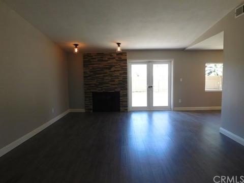 17555 Merrill Ave, Fontana, CA 92335 photo 6