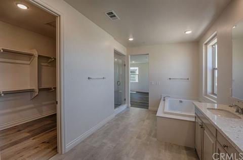 207 Geyser, Irvine, CA 92618 photo 13