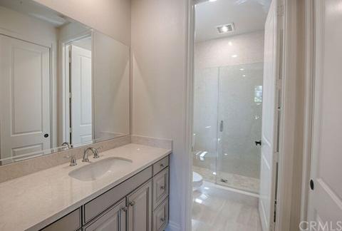 207 Geyser, Irvine, CA 92618 photo 2