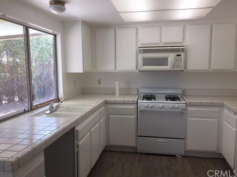 6828 Holbrook Way, Riverside, CA 92504 photo 4