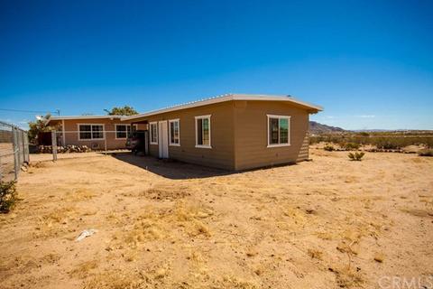 57576 Pine, Landers, CA 92285 photo 2