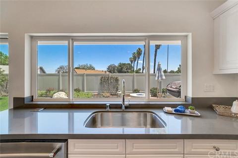 2955 Gibson St, Riverside, CA 92503 photo 5