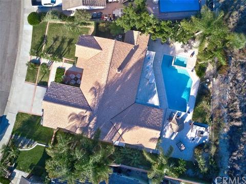 3534 E Shallow Brook Ln, Orange, CA 92867 photo 2