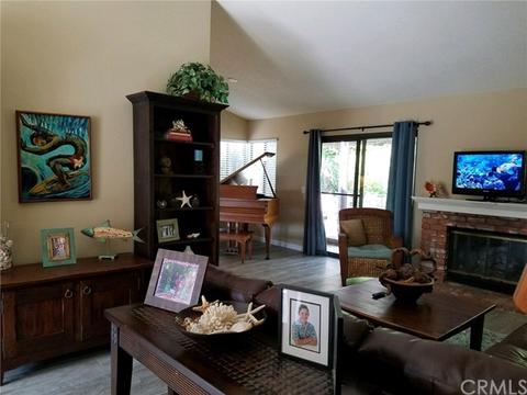 1300 Cadena, San Clemente, CA 92673 photo 2