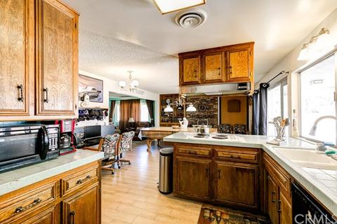 44049 Halcom Ave, Lancaster, CA 93536 photo 12